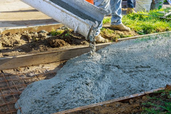 Pathway Pouring in Bullhead City